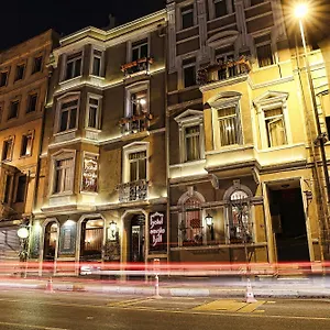santa-hill.istanbul-turkeyhotels.com/